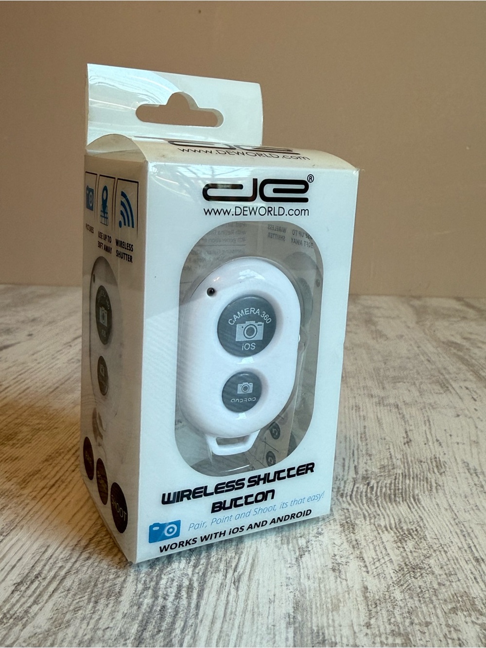 FREE in Bundle - Wireless Shutter Button